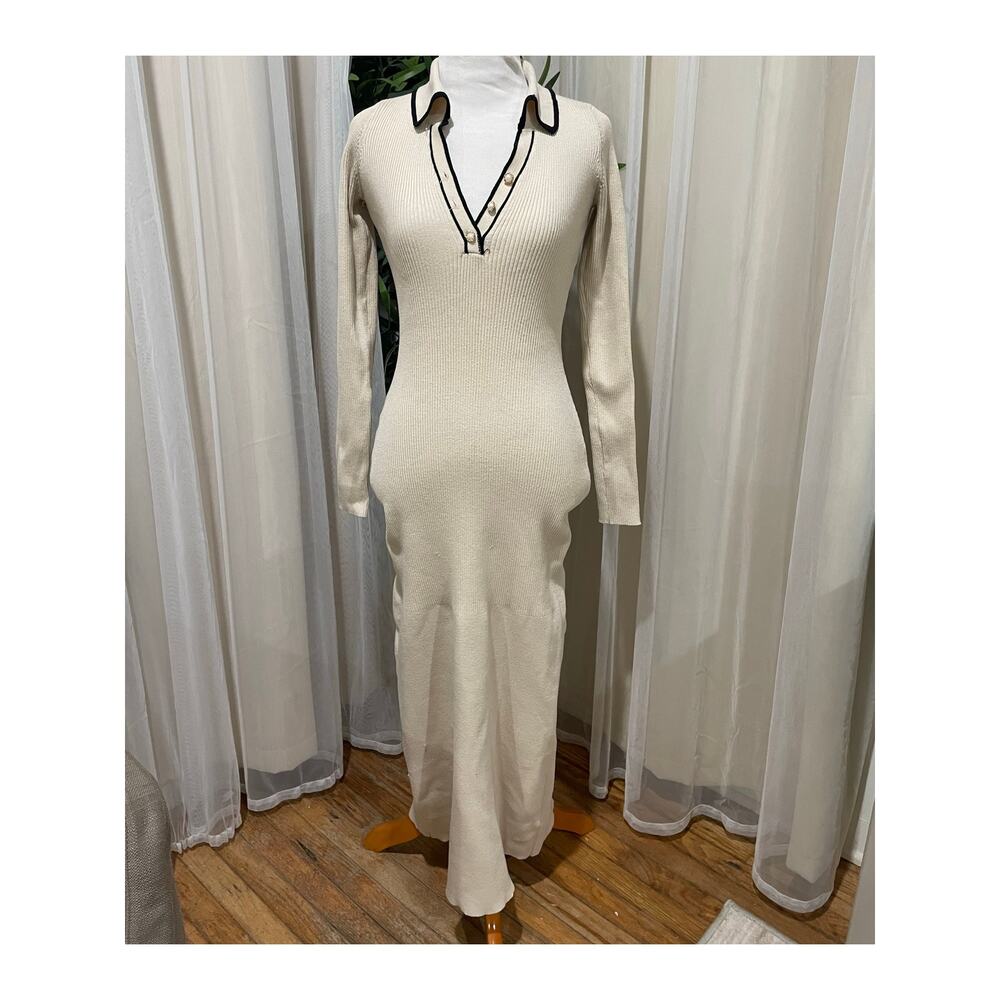 Beige Long Knitted Bodycon dress size Small (4)